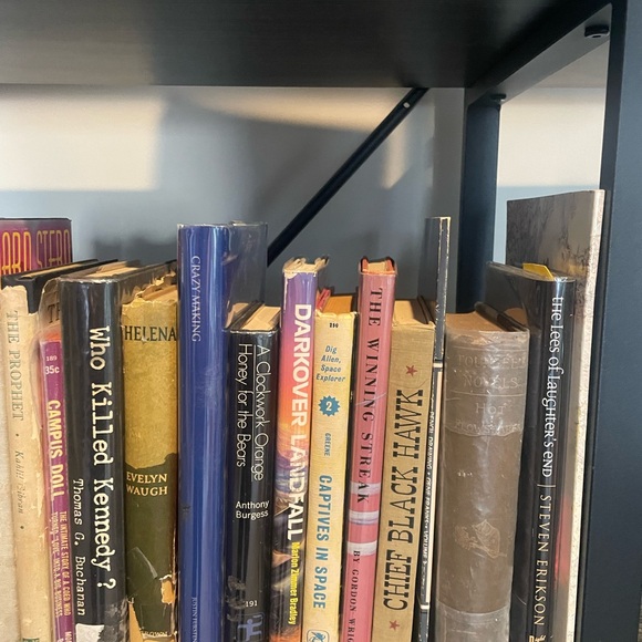 Rare Books - 1st Edition Signed Copies! - Picture 6 of 8